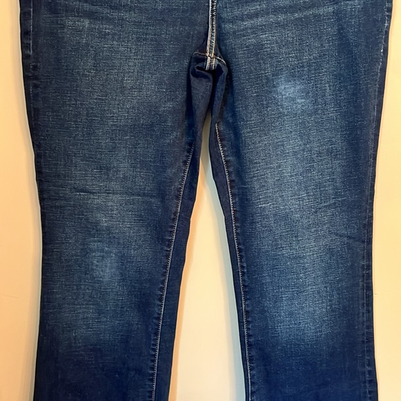 American Eagle High Rise Skinny Kick Next Level Stretch Raw Hem Size 16 L - Picture 4 of 16